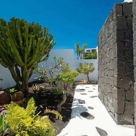 Botanica - Spacious, Heated Pool And Bbq, Sunny Terrace, Garden & Mountain Views פלאיה בלנקה