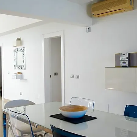 Botanica - Spacious, Heated Pool And Bbq, Sunny Terrace, Garden & Mountain Views * Playa Blanca