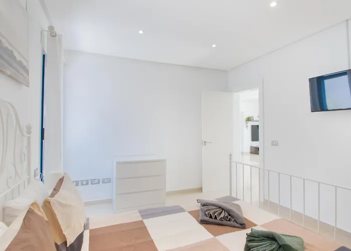 فيلة Botanica - Spacious, Heated Pool And Bbq, Sunny Terrace, Garden & Mountain Views بلايا بلانكا