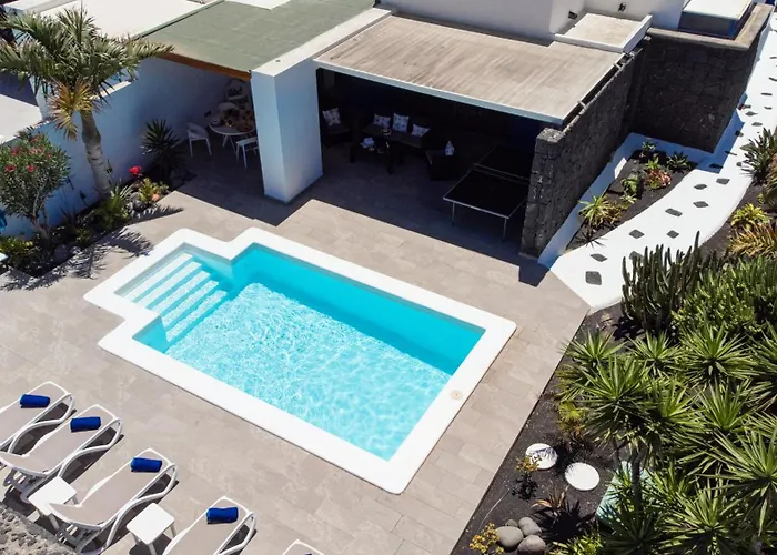 فيلة Botanica - Spacious, Heated Pool And Bbq, Sunny Terrace, Garden & Mountain Views