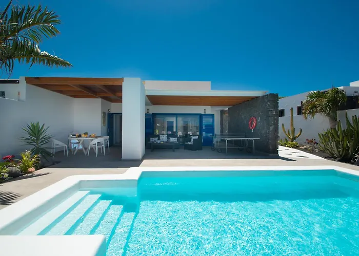 Botanica - Spacious, Heated Pool And Bbq, Sunny Terrace, Garden & Mountain Views فيلة