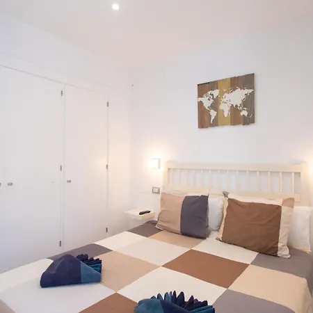 Botanica - Spacious, Heated Pool And Bbq, Sunny Terrace, Garden & Mountain Views *