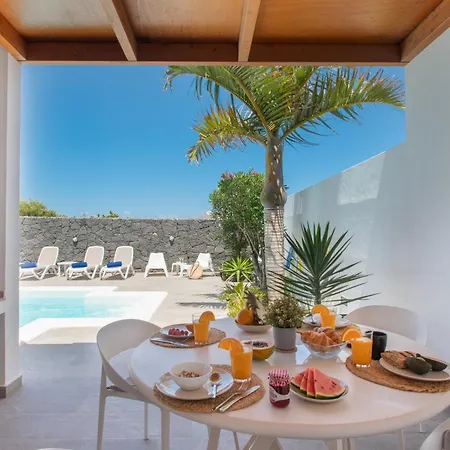 Botanica - Spacious, Heated Pool And Bbq, Sunny Terrace, Garden & Mountain Views Вилла Коста Бланка